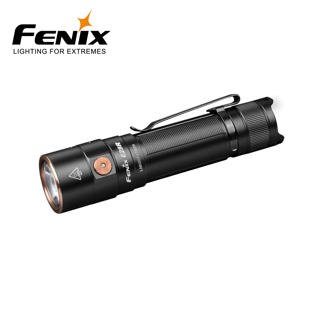 Denne oppladbare lommelykten fra Fenix er en kompakt lommelykt med høy ytelse og en behagelig størrelse.